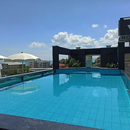 Raffaello & Mooka Restaurant 西尼加利亚