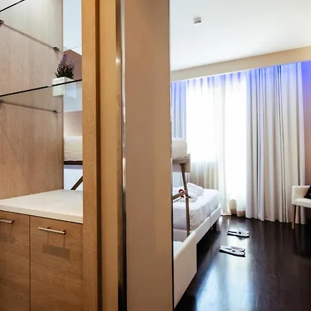 酒店 Raffaello & Mooka Restaurant 西尼加利亚