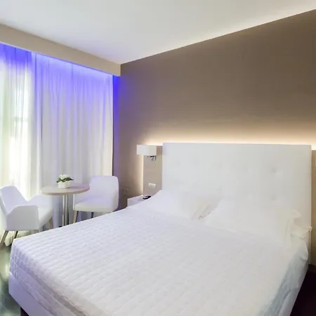 Raffaello & Mooka Restaurant 4* 西尼加利亚