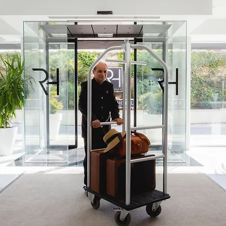 Raffaello & Mooka Restaurant 西尼加利亚