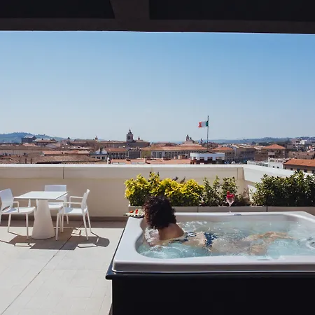 Raffaello & Mooka Restaurant 酒店 西尼加利亚