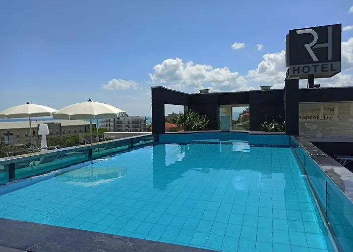 Raffaello & Mooka Restaurant Сенігаллія