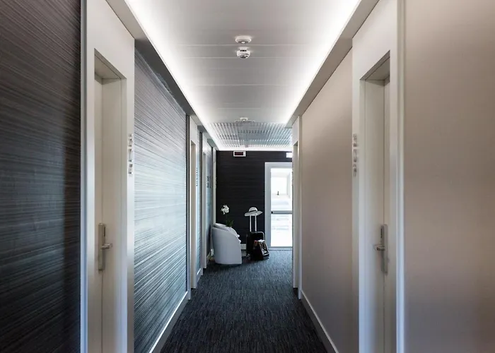 Готель Raffaello & Mooka Restaurant Сенігаллія