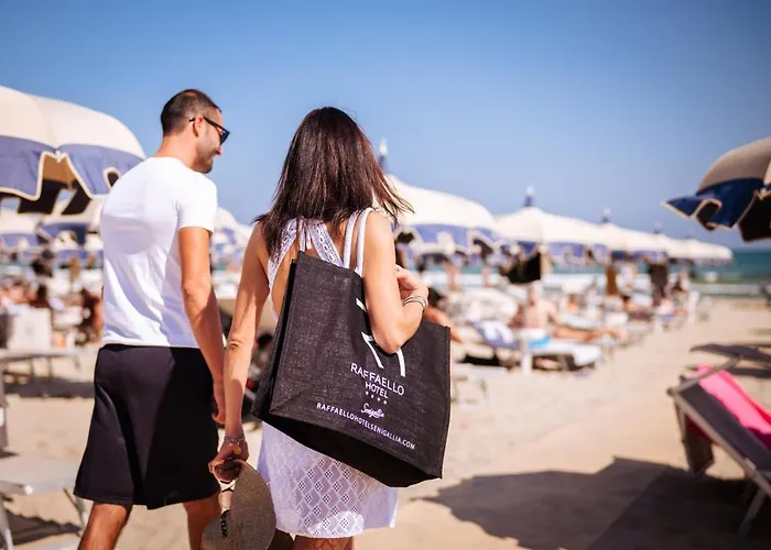 Готель Raffaello & Mooka Restaurant 4*