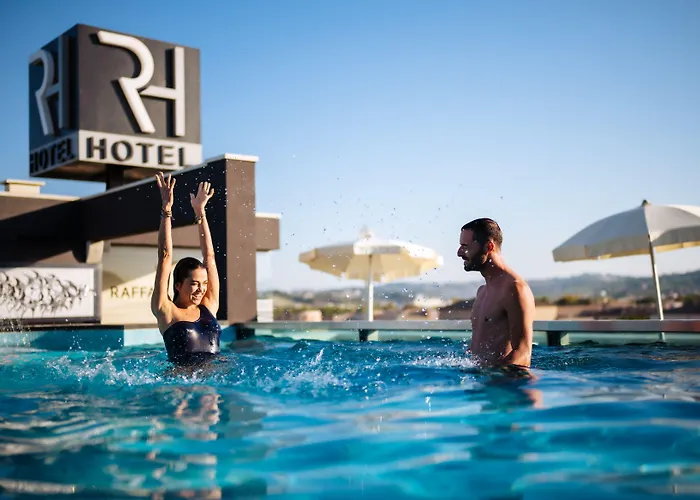 Готель Raffaello & Mooka Restaurant Сенігаллія