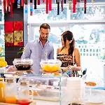 Hotell Raffaello & Mooka Restaurant Senigallia