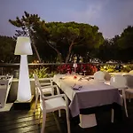 Hotell Raffaello & Mooka Restaurant