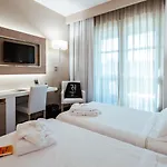 Raffaello & Mooka Restaurant Hotell