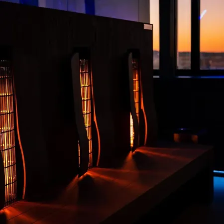 Raffaello & Mooka Restaurant מלון סניגליה