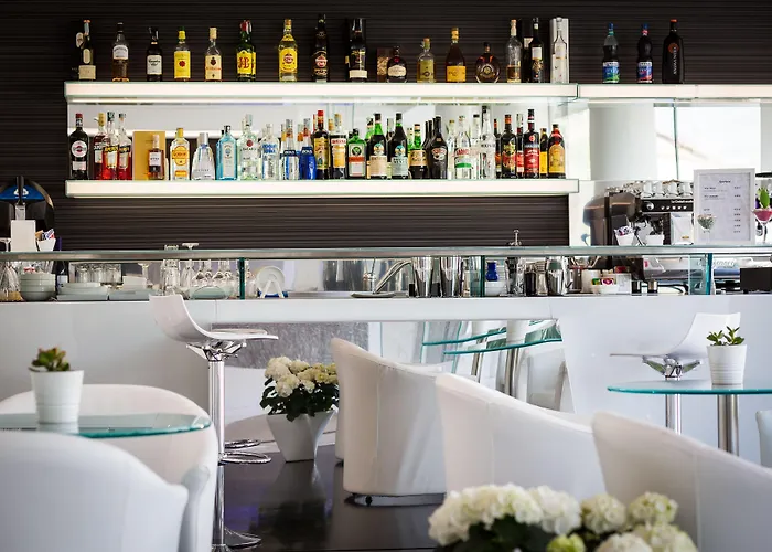 Raffaello & Mooka Restaurant