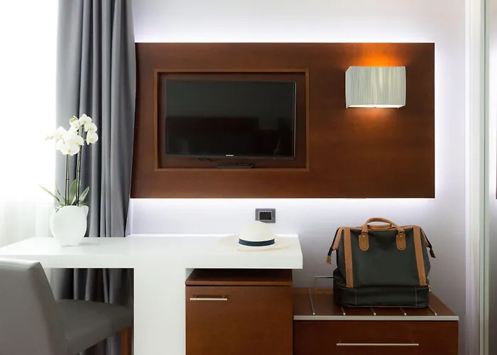 Hotel Raffaello & Mooka Restaurant Senigallia