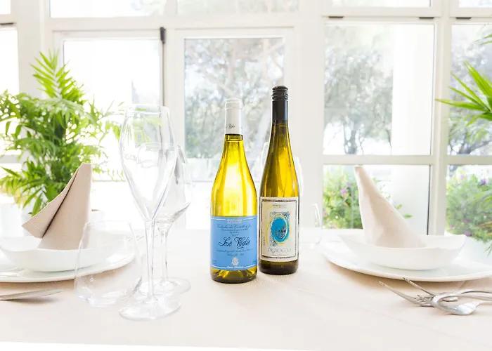 Raffaello & Mooka Restaurant Hotel 4*